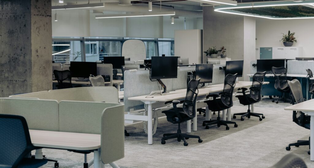 Safe & Compliant Office Furniture: Inside BIFMA & ANSI Standards